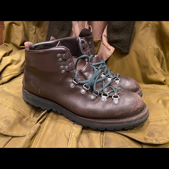 Danner Other - Men’s Danner Mountain Light II boots